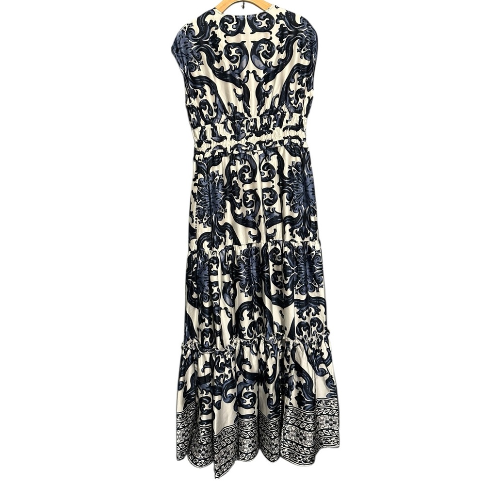 Gracia NWT Women’s Size L Navy Blue White Floral Printed V‑Neck Maxi Dress. - Picture 8 of 11
